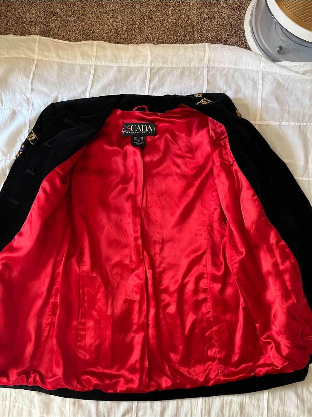 Escada Velvet Vintage Jacket - Picture 5 of 11